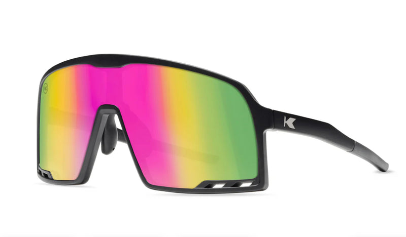 KnockAround Rainbow on Black Campeones