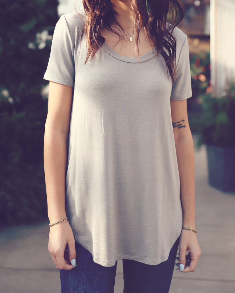 Dusty Brown Basic Scoop Neck Tee