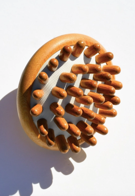 PFG Bamboo Stimulating Scalp Massager